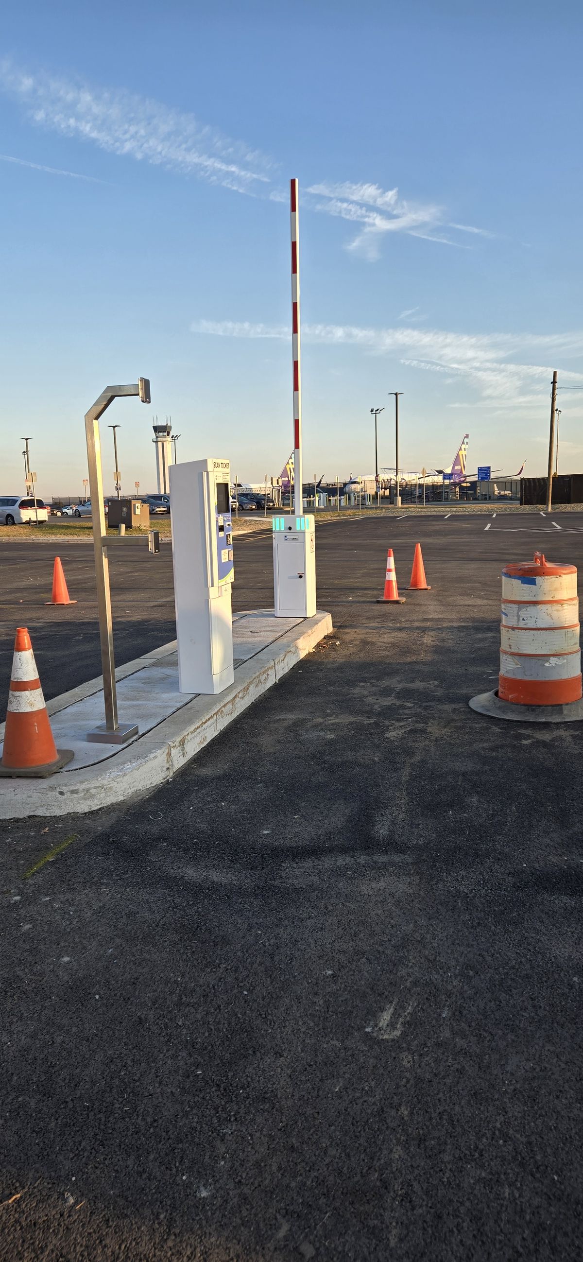 Airport parking access control system in Wilmington, DE