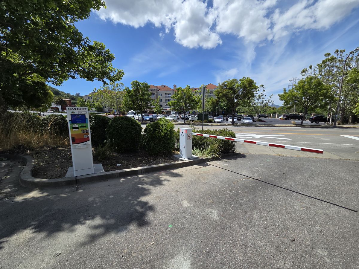 Airport parking access control system in Novato, CA